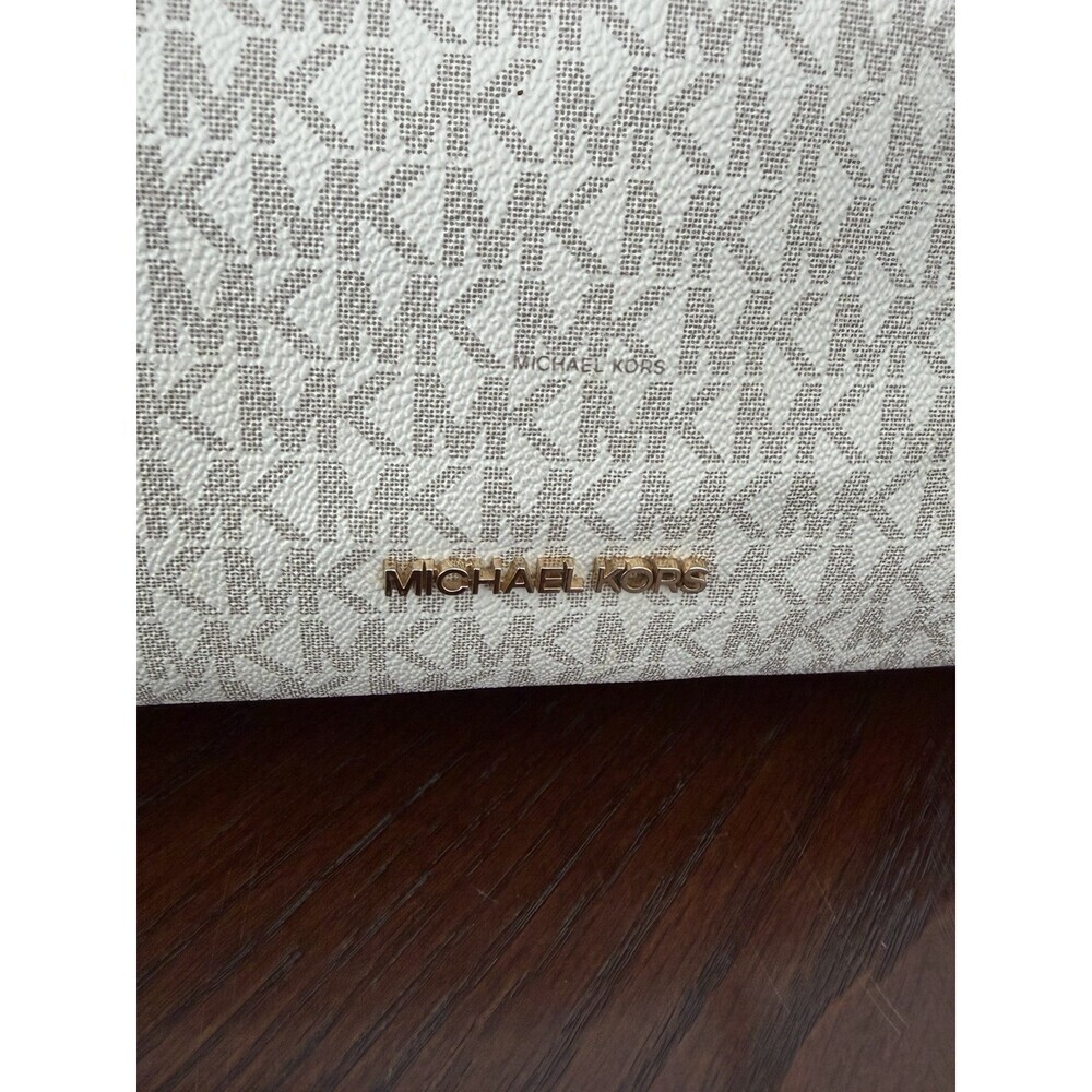 Michael Kors Shoulder Bag Joan Large Slouchy Vanilla Pebbled Leather AUTHENTIC - Picture 2 of 16